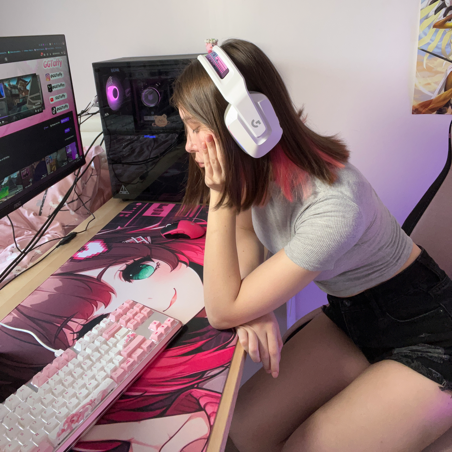GGTaffy's Mousepad Deskmat